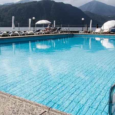 San Rocco 4*